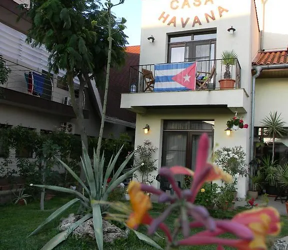 Casa Havana (Adults Only) Guest house